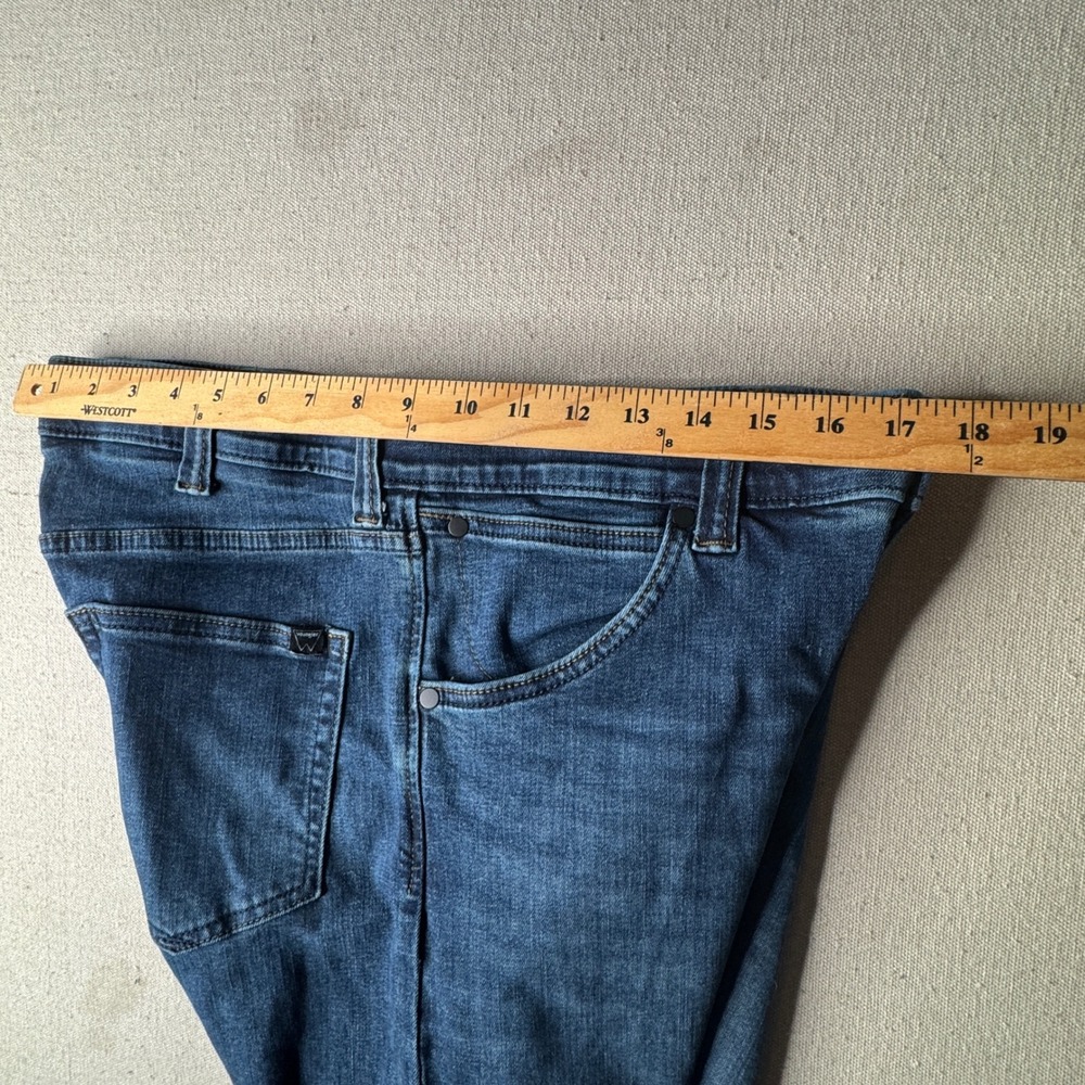 Wrangler Unlimited Comfort Mens 34x32 Blue Straight Leg Stretch Jeans 112344960 - Picture 6 of 8